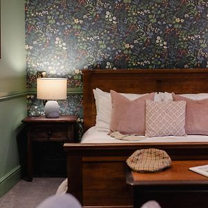 Weavers Guesthouse By Weavers Of Haworth